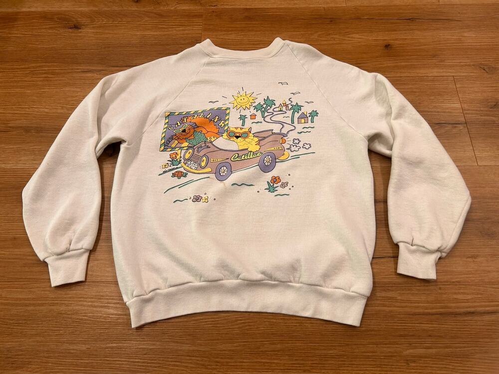 Vintage 90s JERZEES Catalina Cat Car Graphic Sweatshirt USA M -